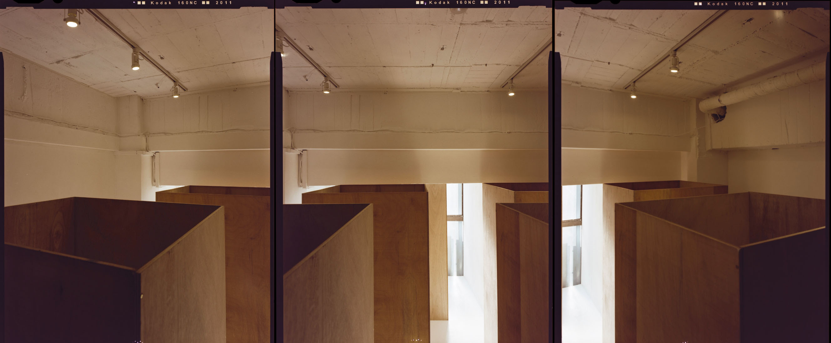 八木崇晶 | 300日画廊 | 300 Days Gallery Archives 1999-2001